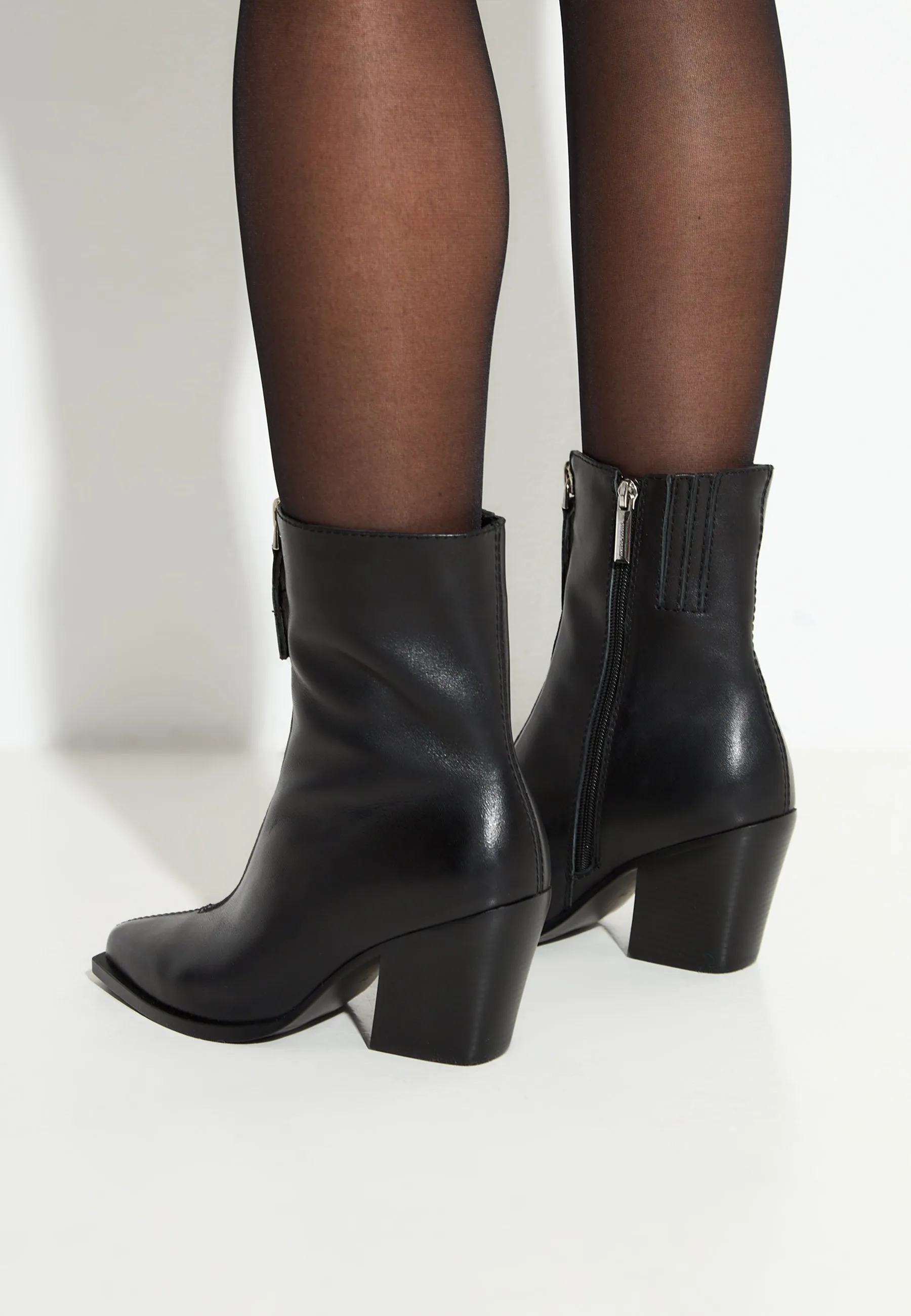 Elegant Zipper Heel Boots Regi - Black