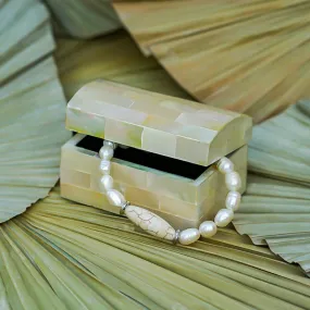 Fresh Water Pearl Bracelet with Agate