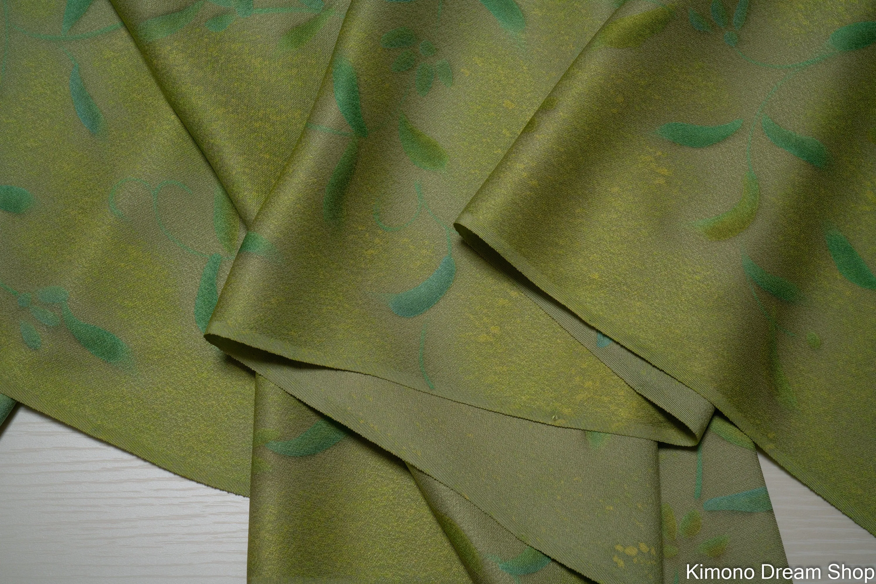 Light Green with Teal & Green Leaves Fabric Bolt - Vintage Silk Kimono Jacket Fabric - 9 Meters Uncut Smooth Silk Haori Fabric Fluffy Leaves