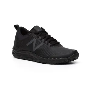 New Balance Women's Slip-resistant shoe Width:D