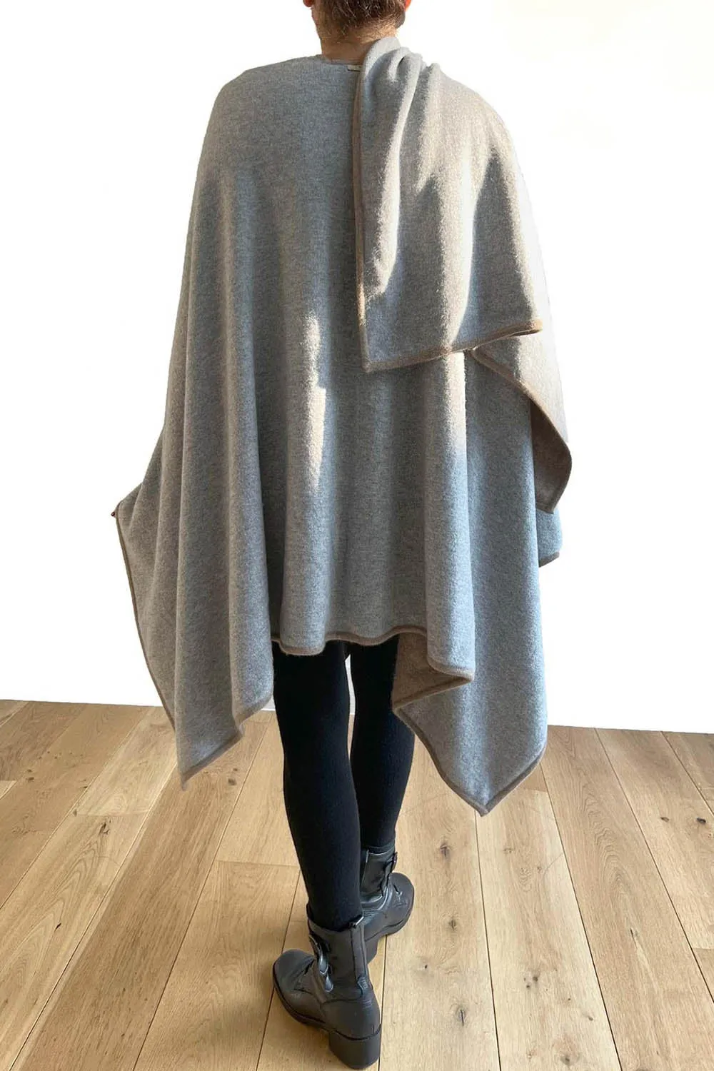 Oversized Cashmere Wrap