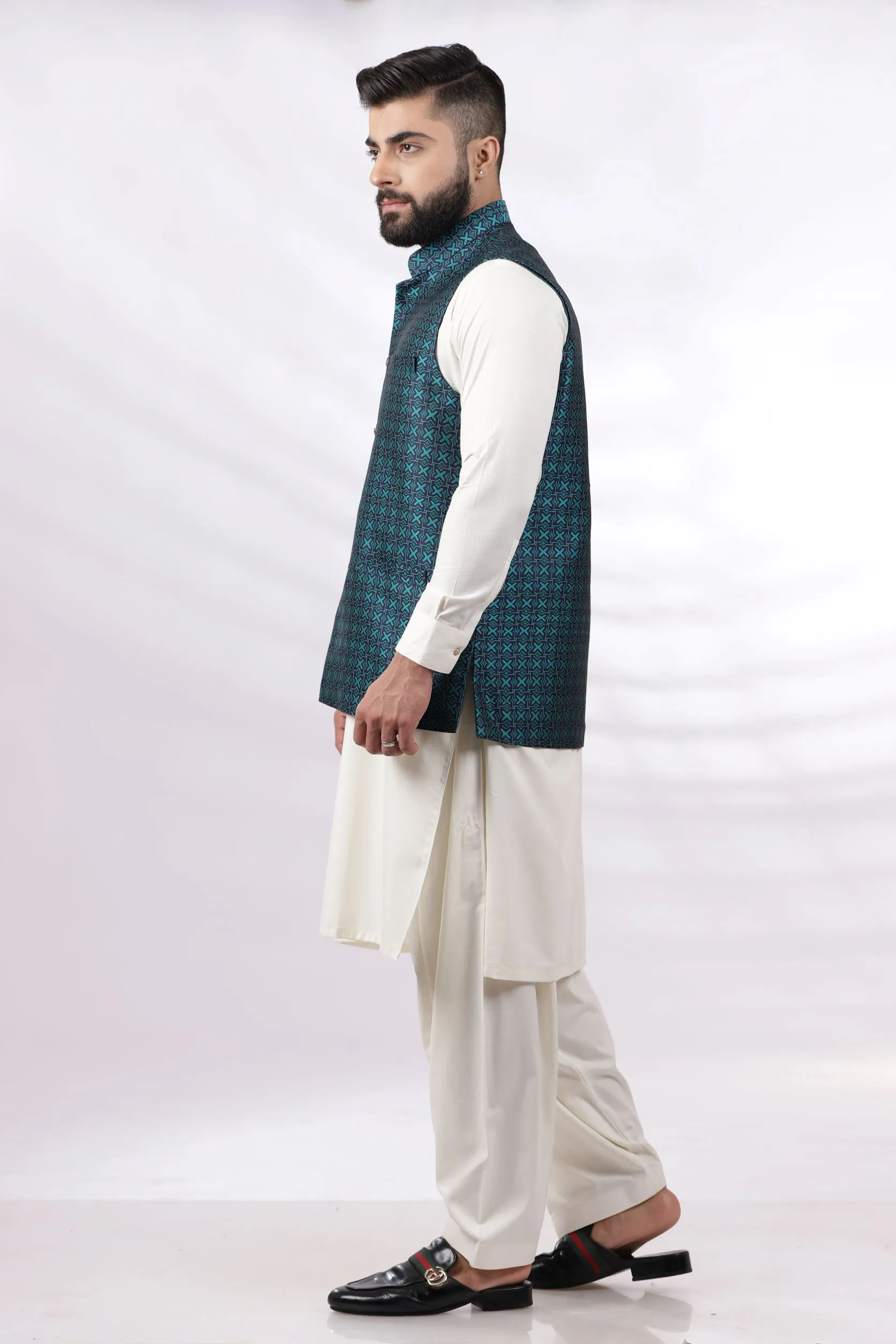 S&T - Waistcoat - 03052215