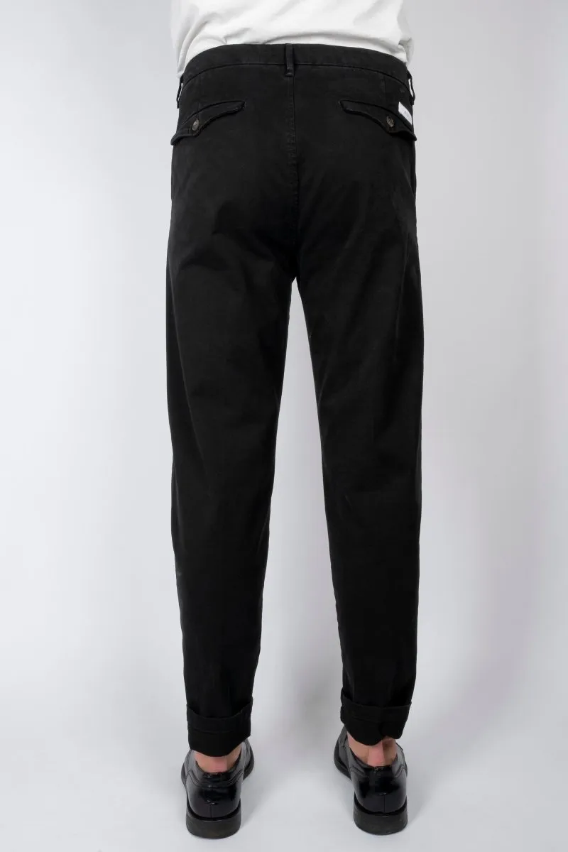 SLOUCHY CHINO / Stone Garment Dyed Black