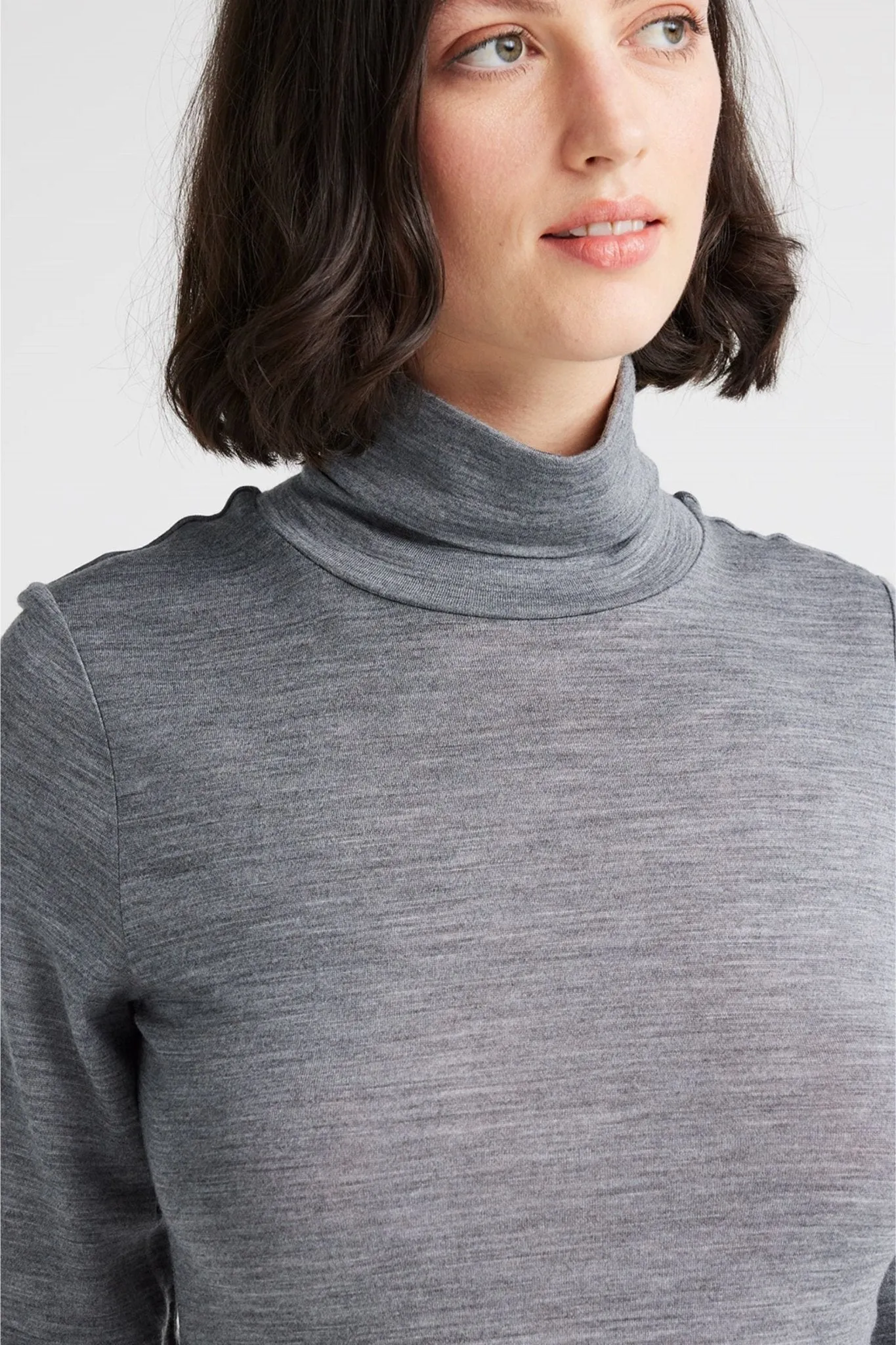 TURTLENECK MERINO TEE - 612