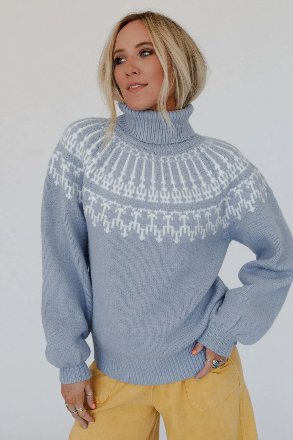 Vaiana Turtleneck Sweater - Blue