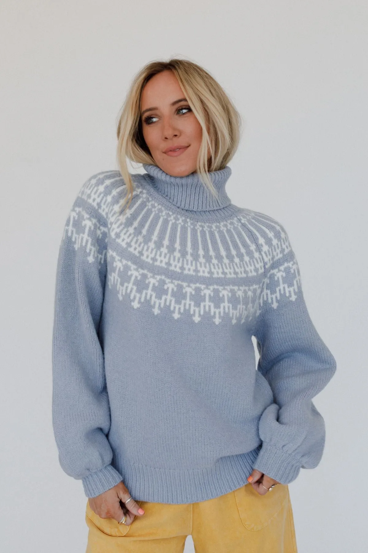 Vaiana Turtleneck Sweater - Blue